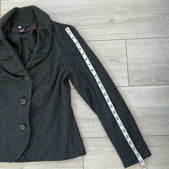 CAROLE LITTLE-black/gray animal print buttoned lined blazer jacket Small - Picture 7 of 7
